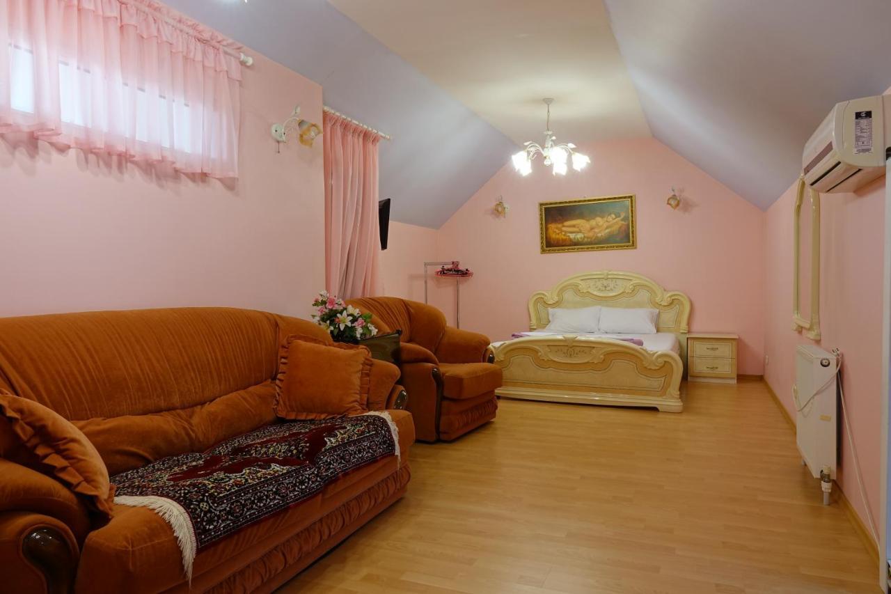 White House Apartments Odesa Exterior foto