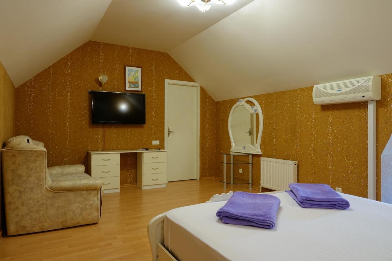 White House Apartments Odesa Exterior foto
