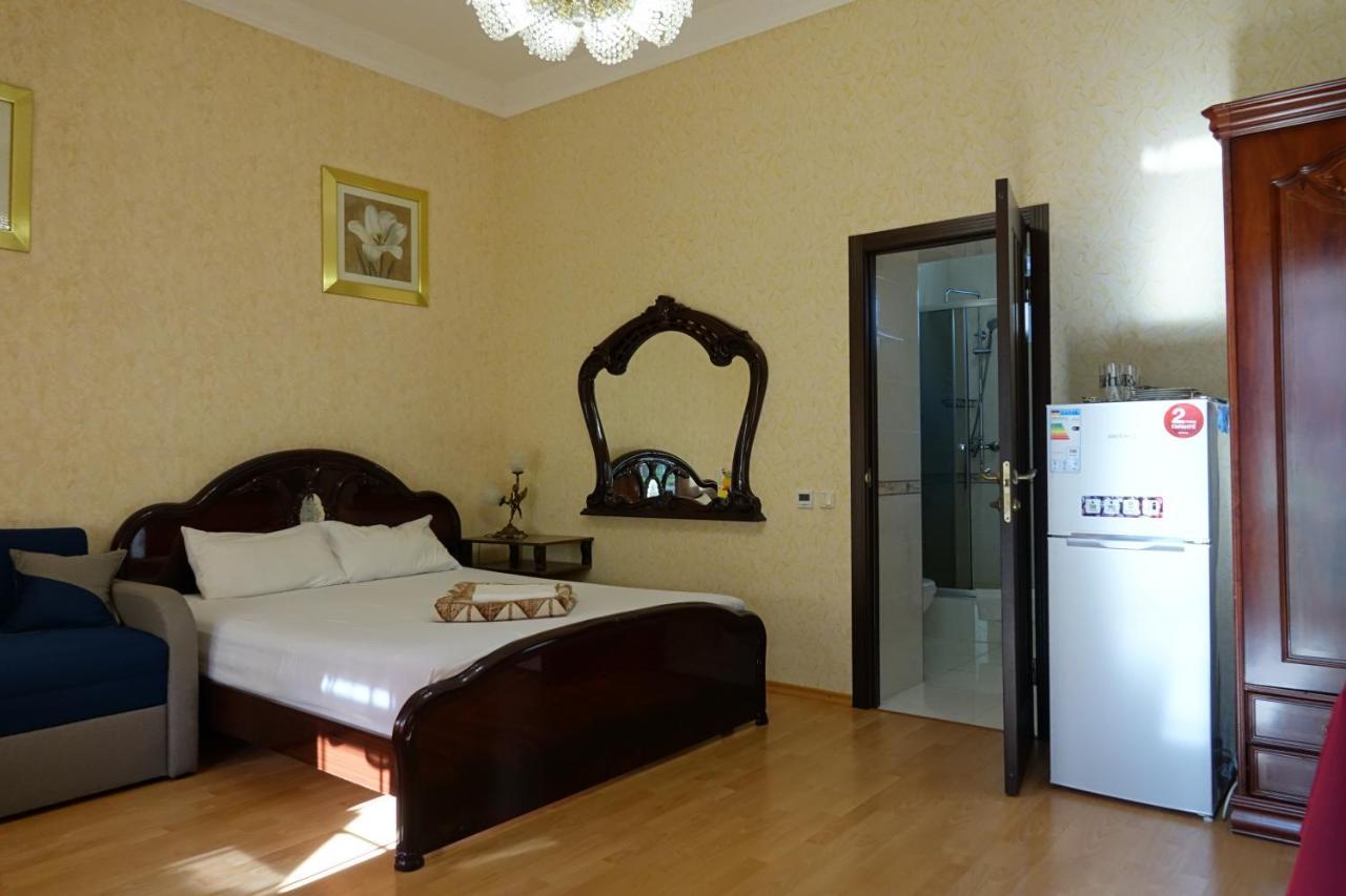White House Apartments Odesa Exterior foto
